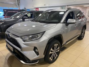 Photos from Tojo-Auto's post