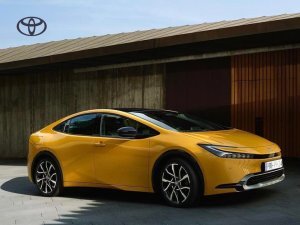Tervetuloa tutustumaan uuteen Toyota Prius Plug-In Hybridiin. Olemme auki Lauantaina Keminmaalla ja Rovaniemellä 10-14.